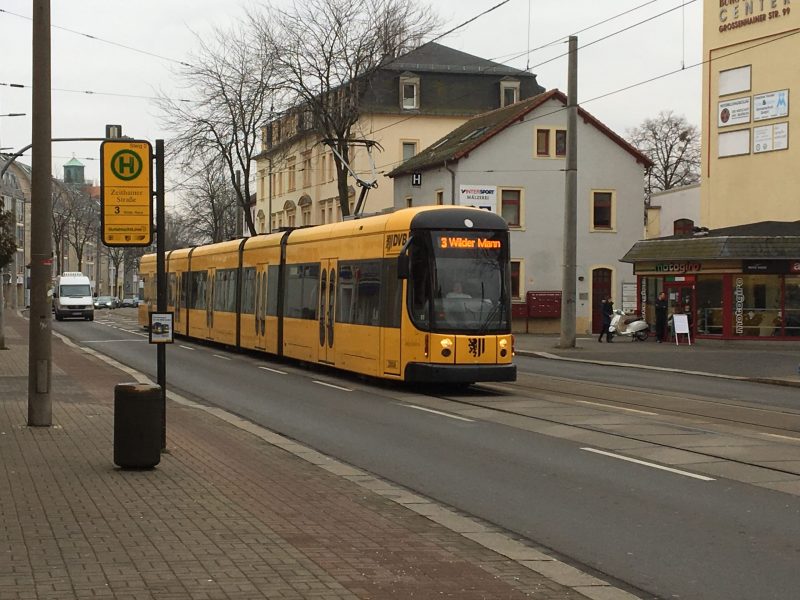 DVB Strassenbahn 3 Richtung Wilder Mann